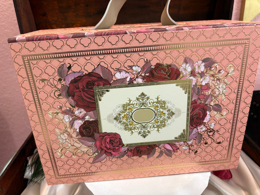 Rose Luxe Gift Box — Handcrafted Elegance, Gifted with Love