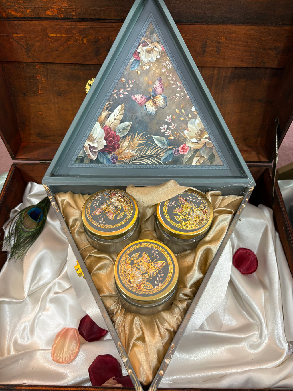 Butterfly Garden Luxury Gift Box
