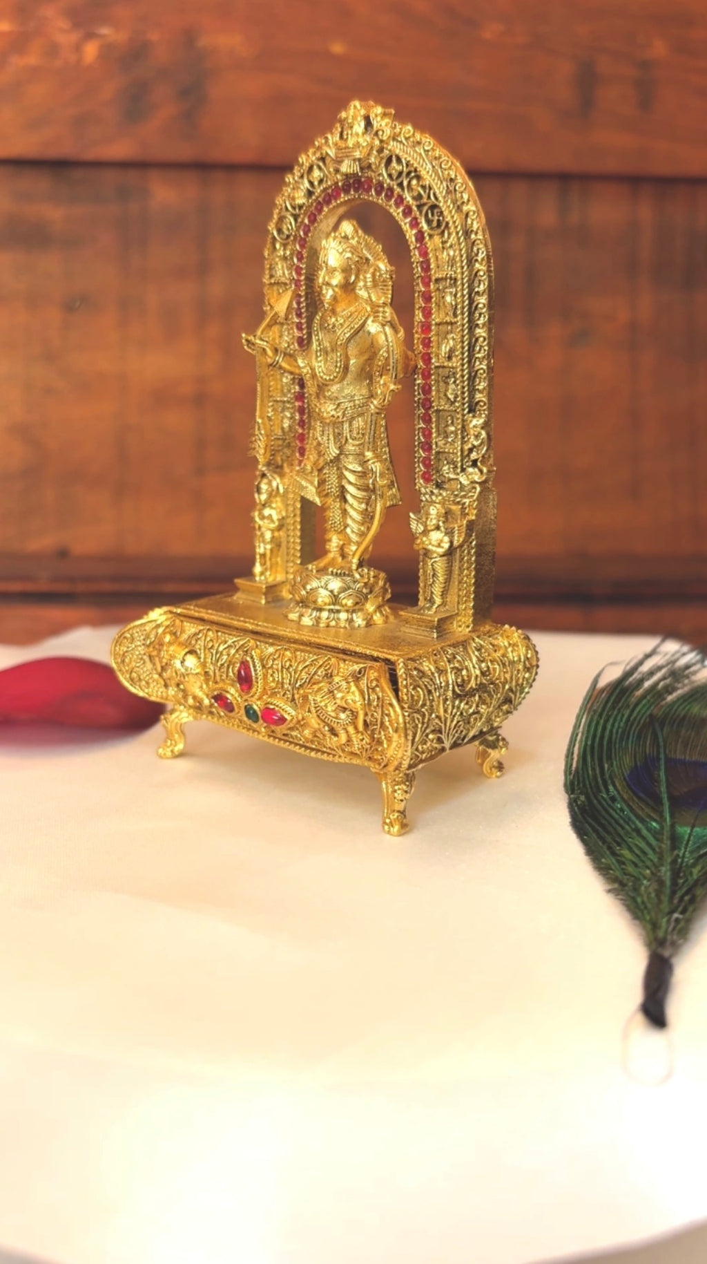 Lord Ram Prabhavali Kumkum Box | Ram Darbar Arch Gold Ruby Sindoor Box USA: GV-RG-S-K-096