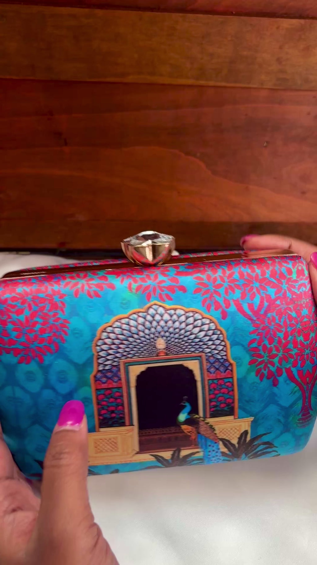Peacock Palace Window Clutch Bag | Jharoka Print Purse – GV-RG-S-BG-007