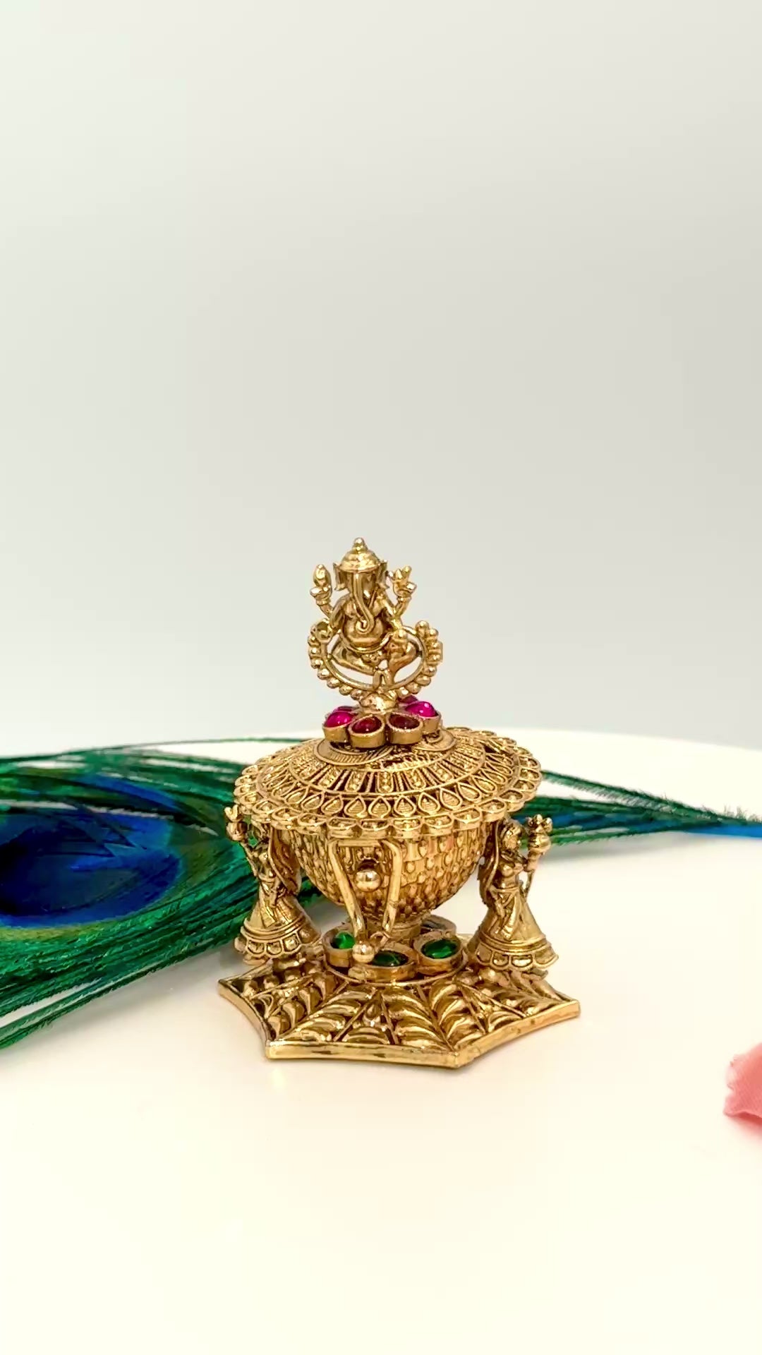 Ganesha Elephant Urli Kumkum Box | Lotus Dome Ruby Gold Square Platform – GV-RG-S-K-111